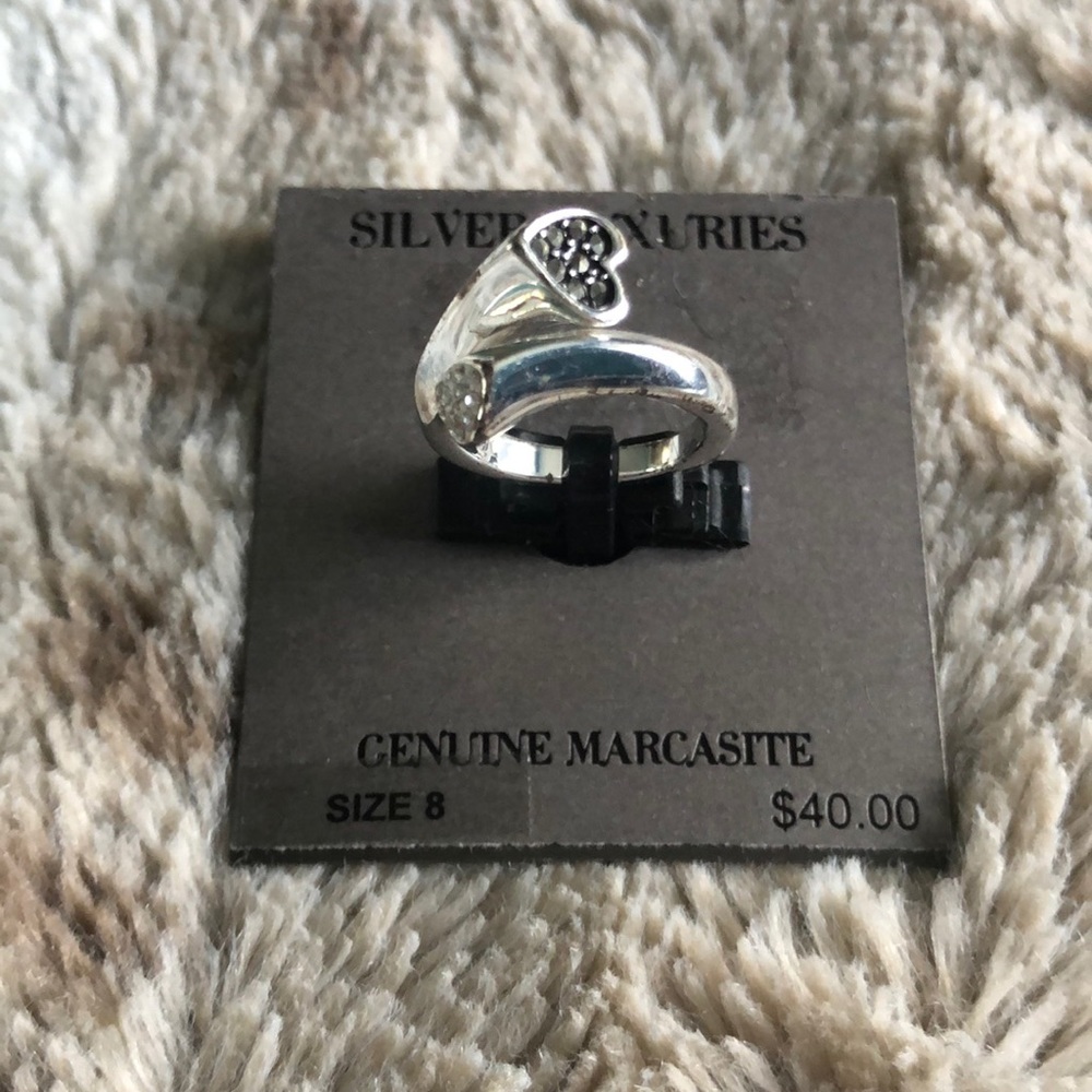 NWT Genuine Marcasite Silver Plated Ring